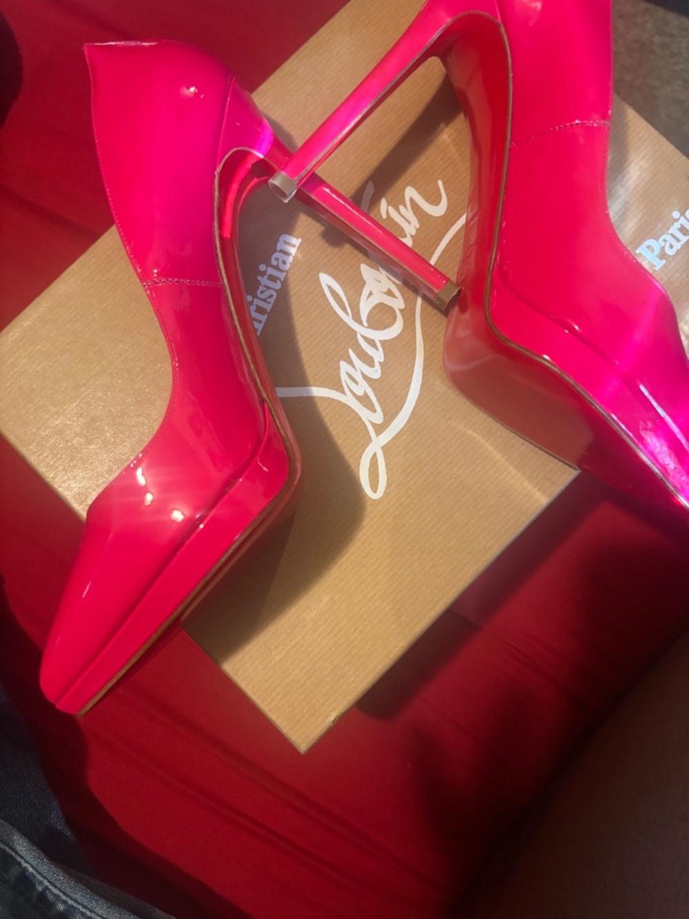 Red bottoms - Picture 5 of 6